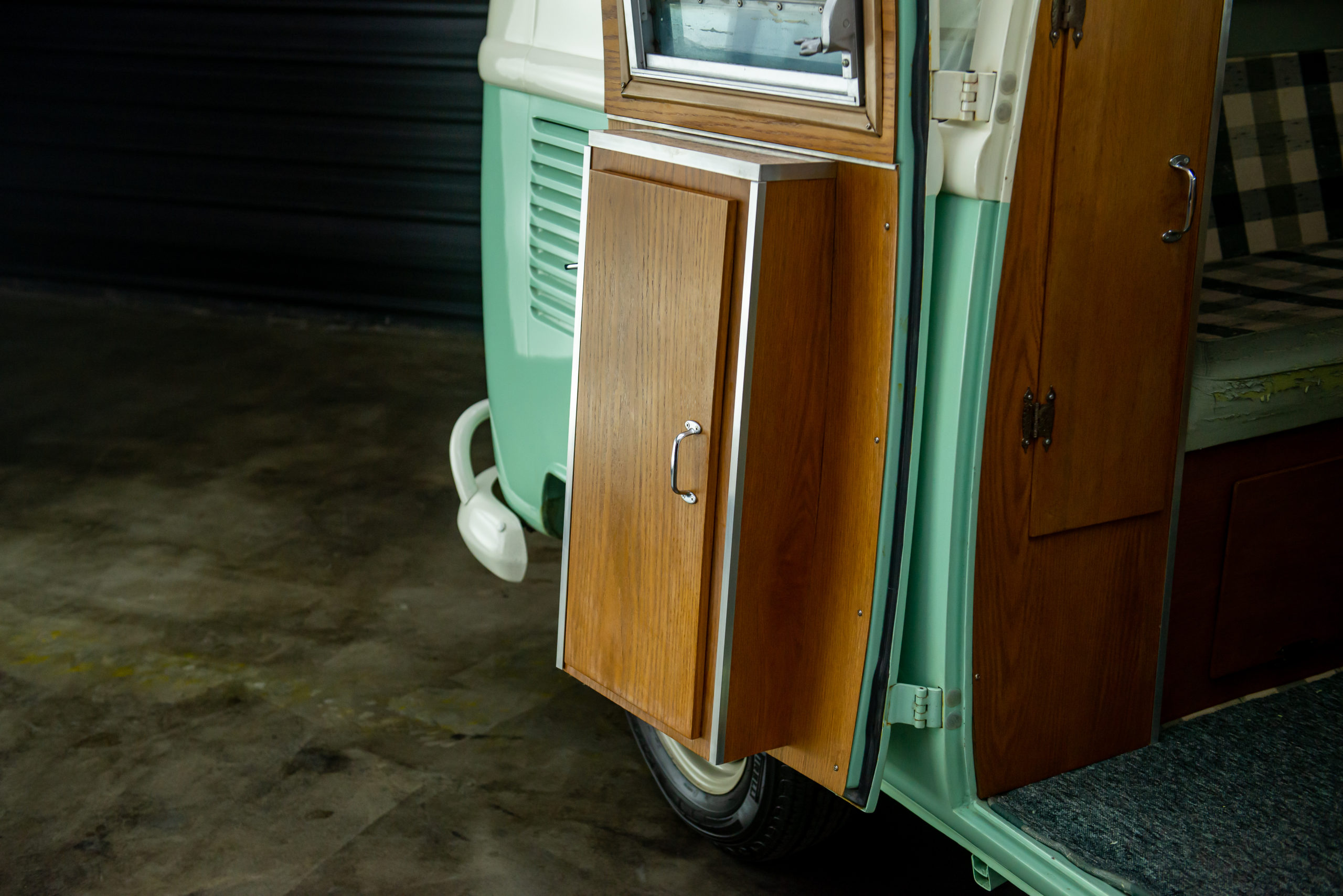 1966 VW Kombi Camper Alemã Venda Compra The Garage For Sale