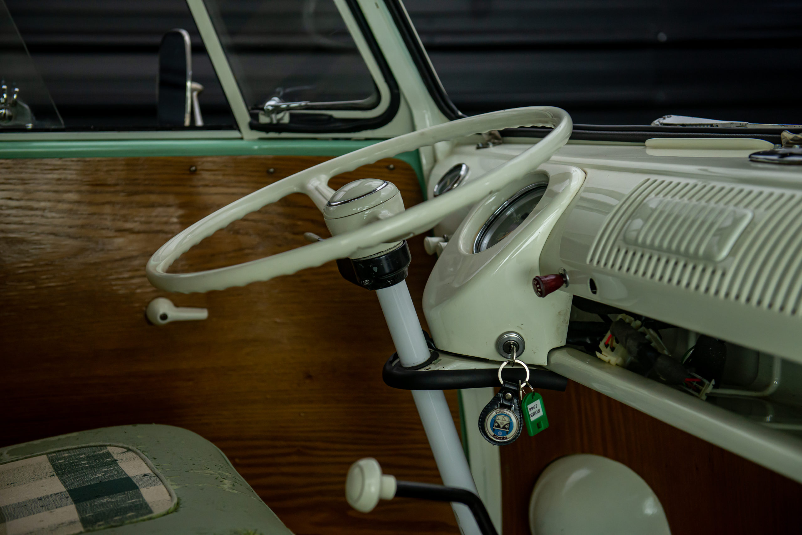 1966 VW Kombi Camper Alemã Venda Compra The Garage For Sale