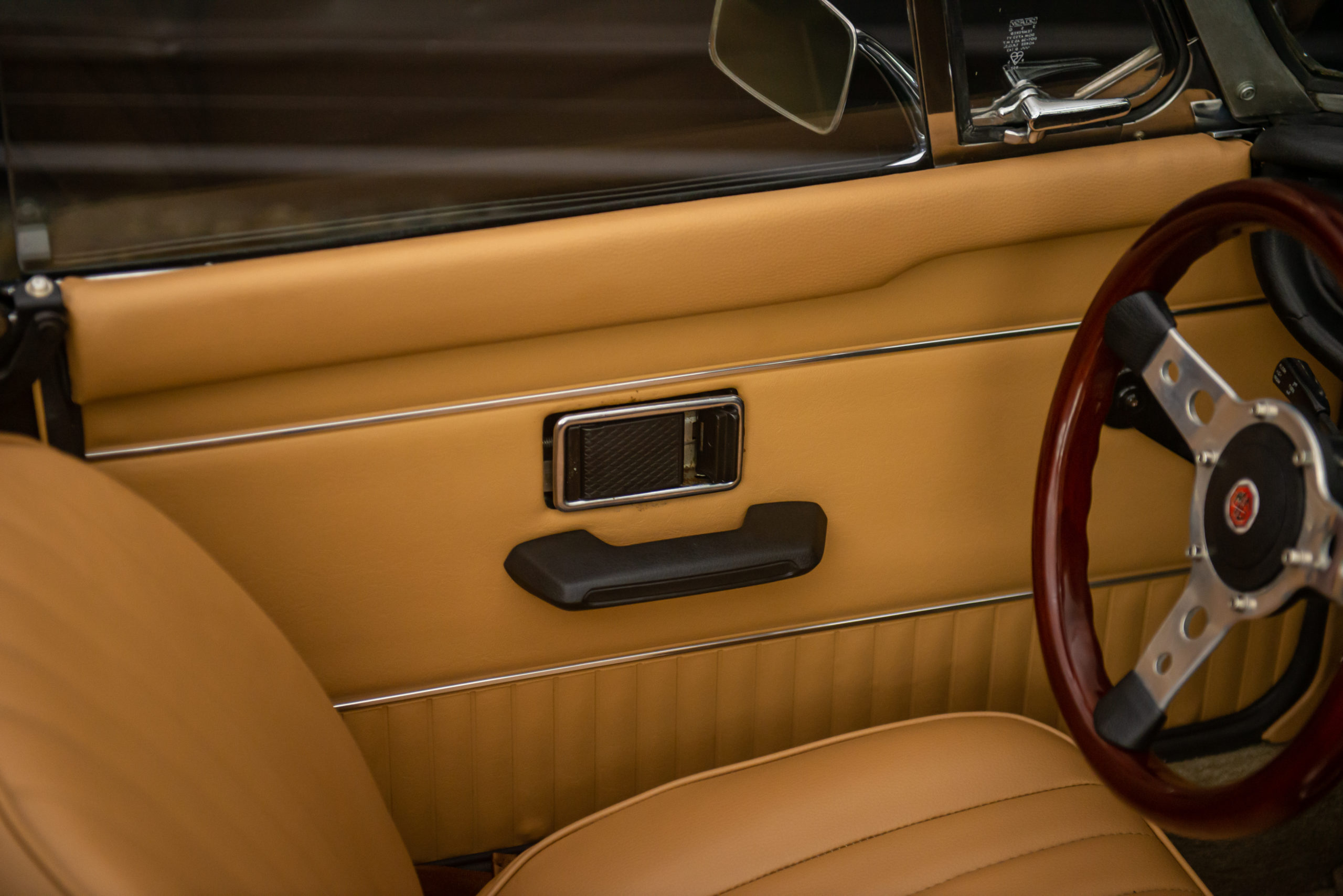 1973 MGB Roadster Venda Compra The Garage For Sale