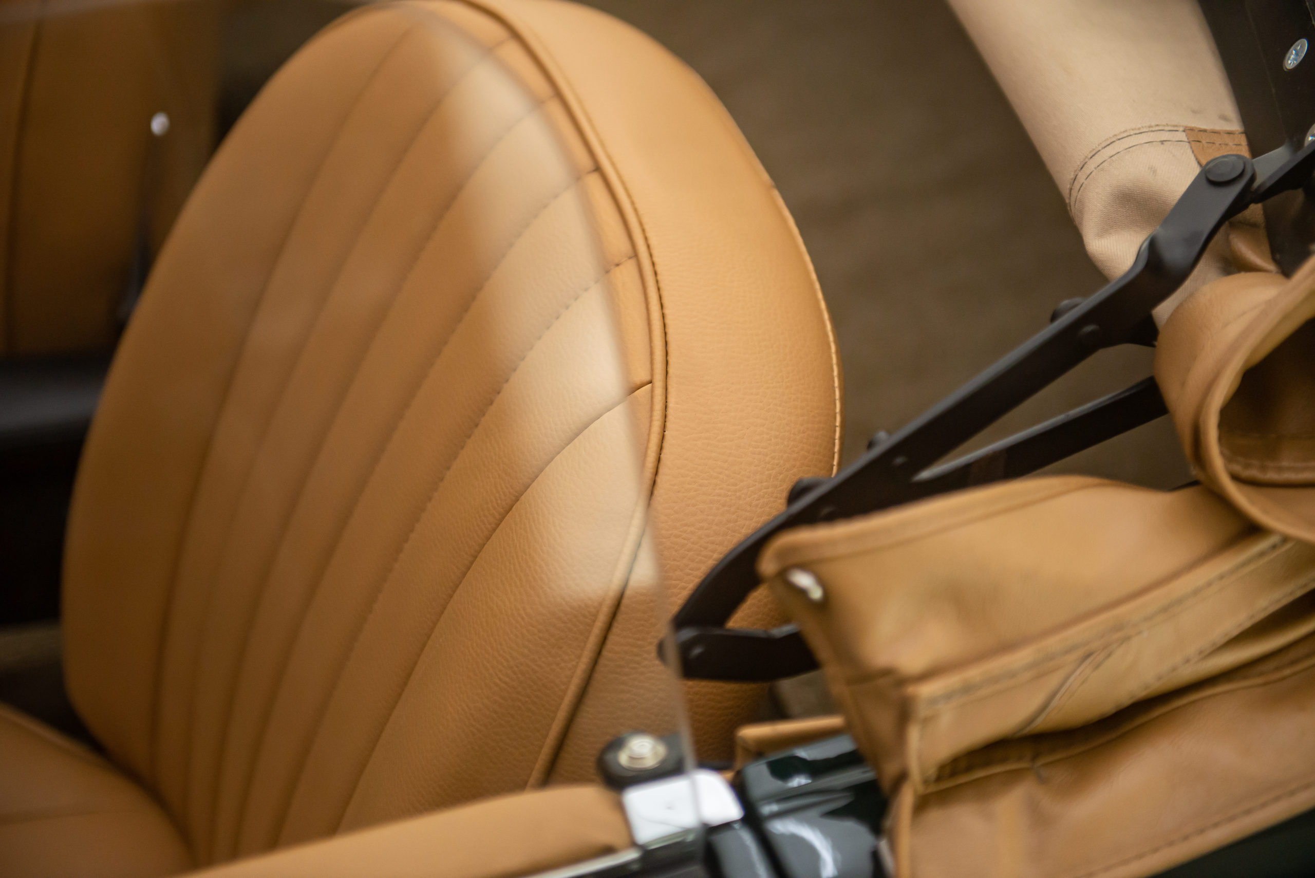 1973 MGB Roadster Venda Compra The Garage For Sale