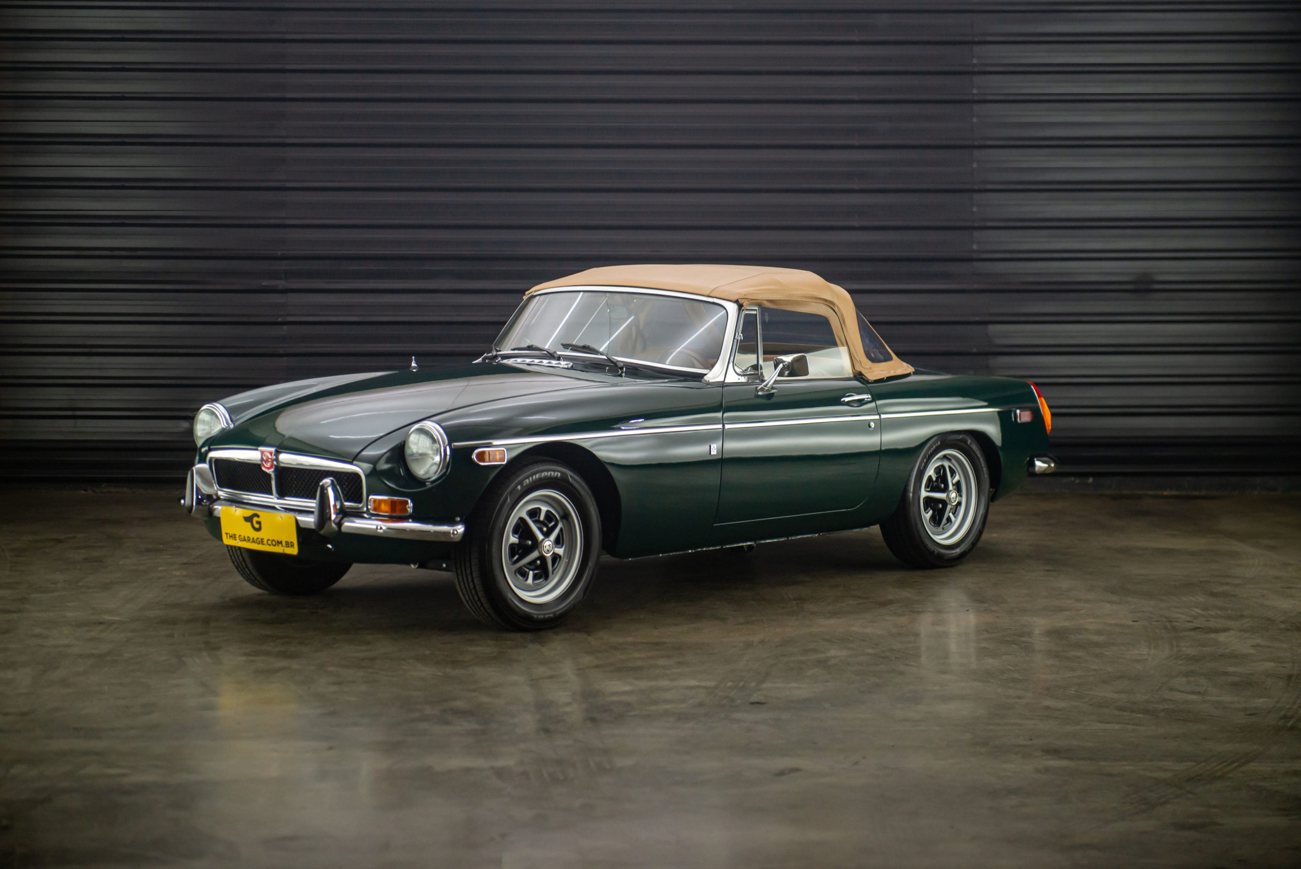 1973 MGB Roadster Venda Compra The Garage For Sale
