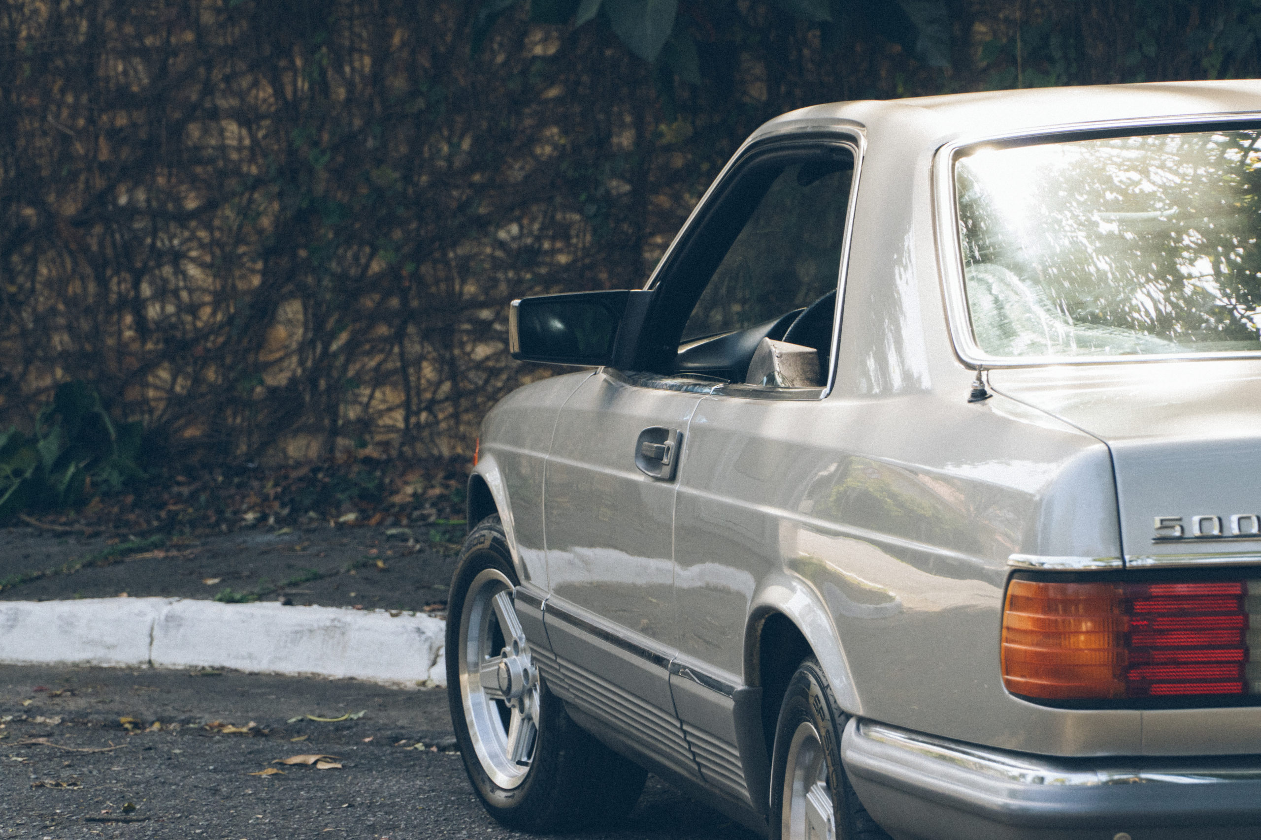 1983 Mercedes-Benz 500 SEC Venda Compra The Garage For Sale