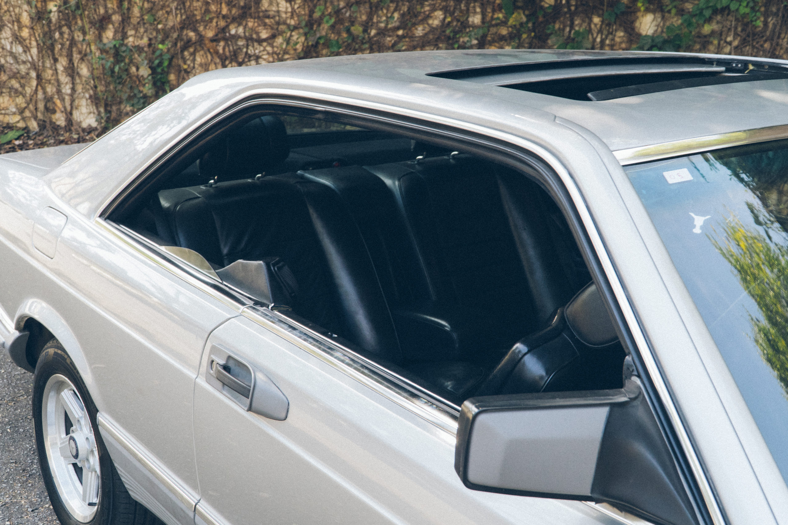1983 Mercedes-Benz 500 SEC Venda Compra The Garage For Sale