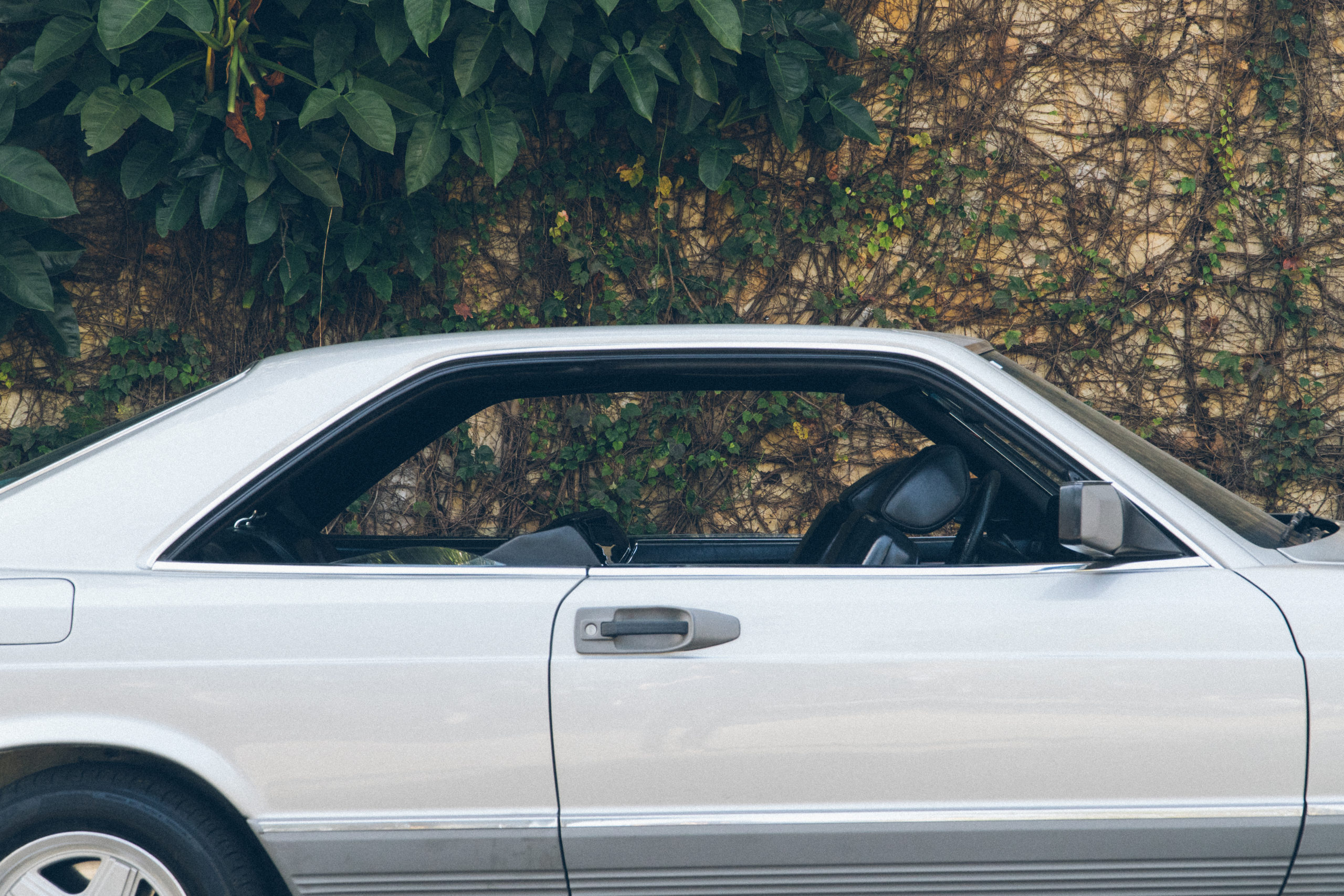 1983 Mercedes-Benz 500 SEC Venda Compra The Garage For Sale