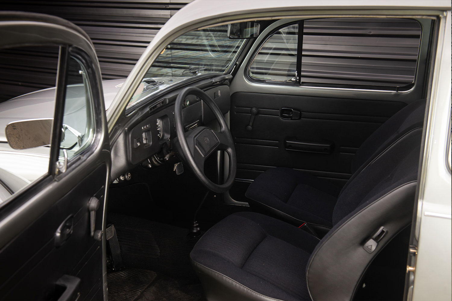 1986 Volkswagen Fusca Última Série com 2.680 Km Venda Compra The Garage For Sale