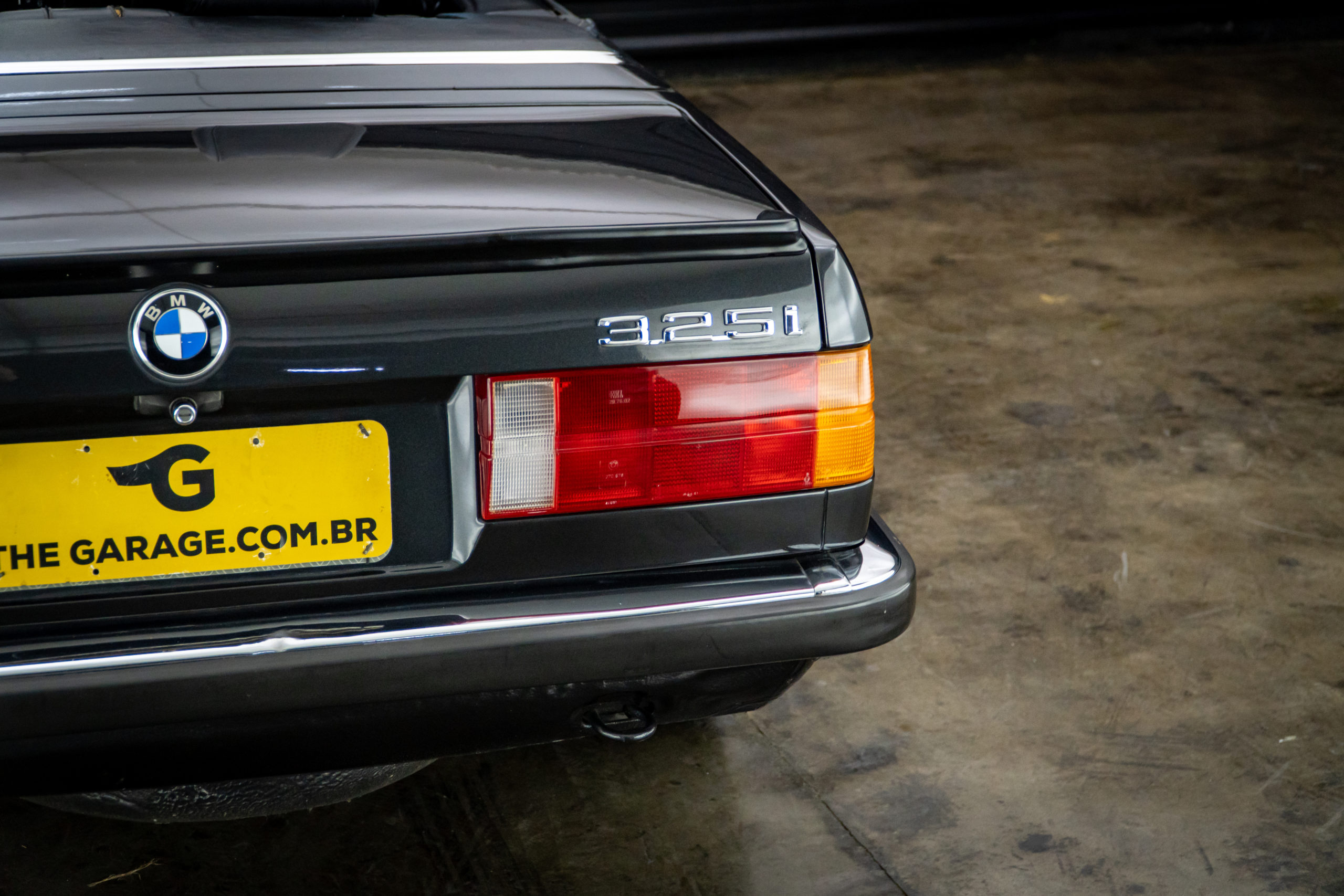1987 BMW 325ia E30 Cabrio M-Technik Venda Compra The Garage For Sale