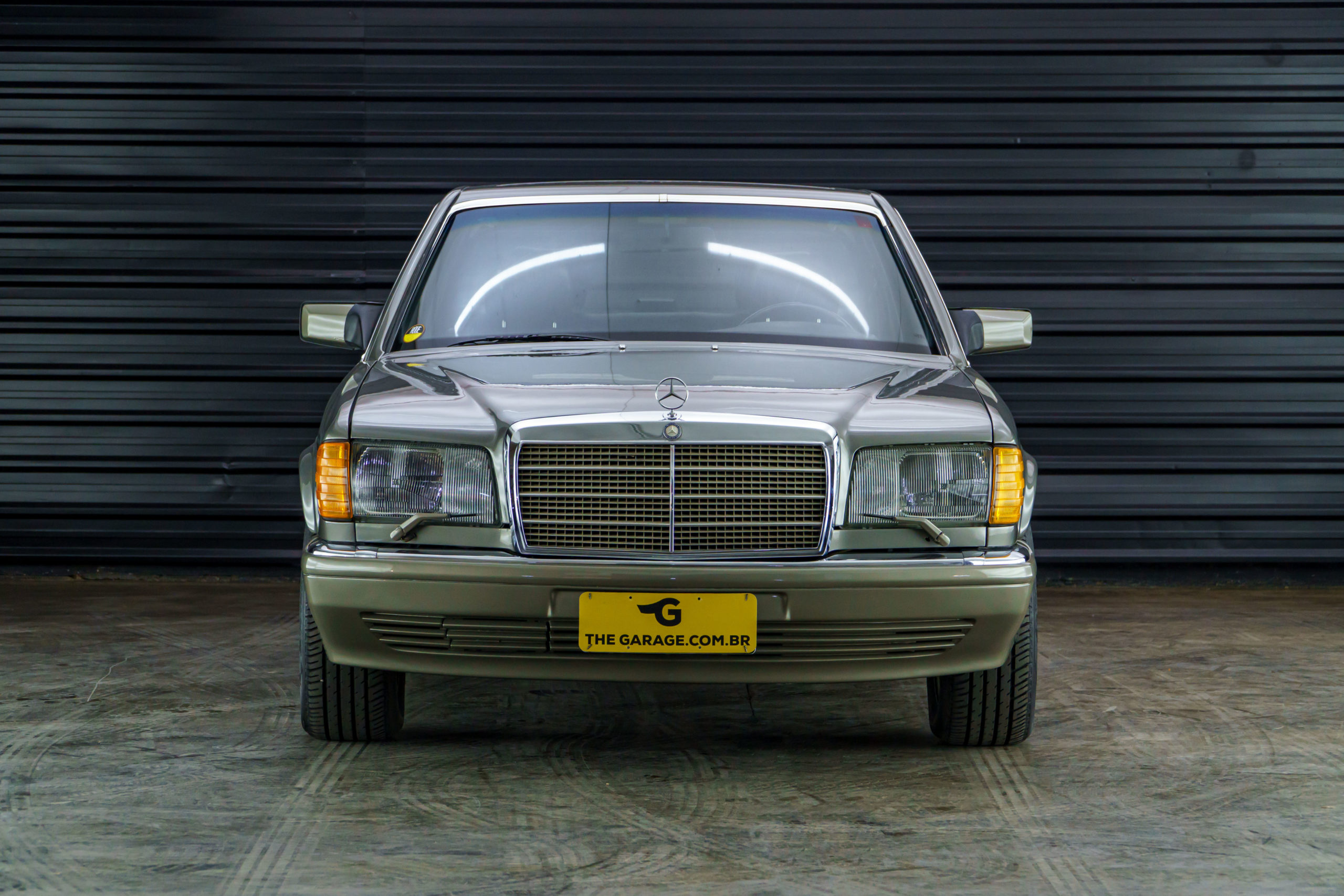 1988 Mercedes-Benz 560 SEL Venda Compra The Garage For Sale