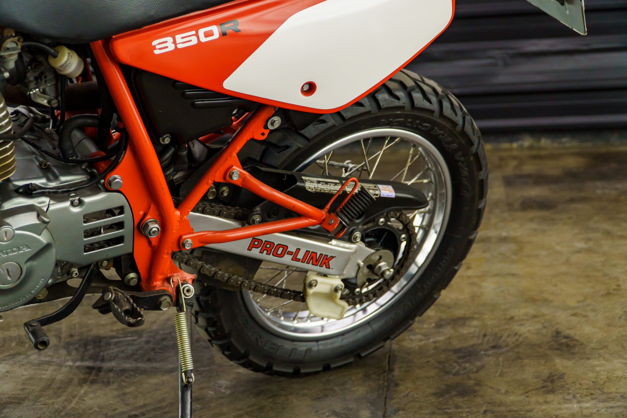 1988 Honda XLX 350 – 21.000 km Venda Compra The Garage For Sale