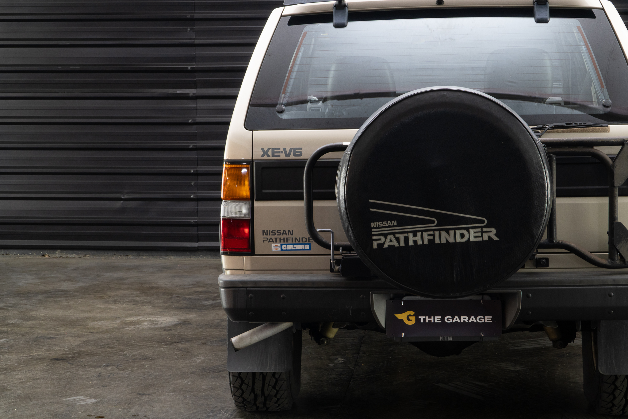 1992 Nissan Pathfinder XE-V6 venda the garage for sale