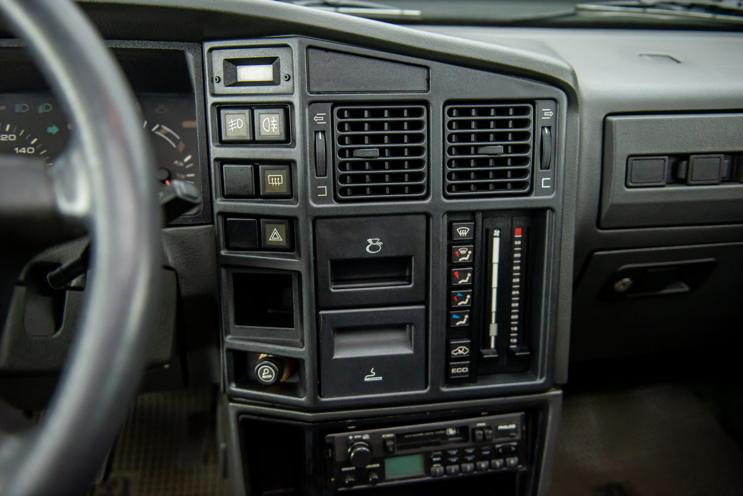 1993 Peugeot 505 SRI Venda Compra The Garage For Sale