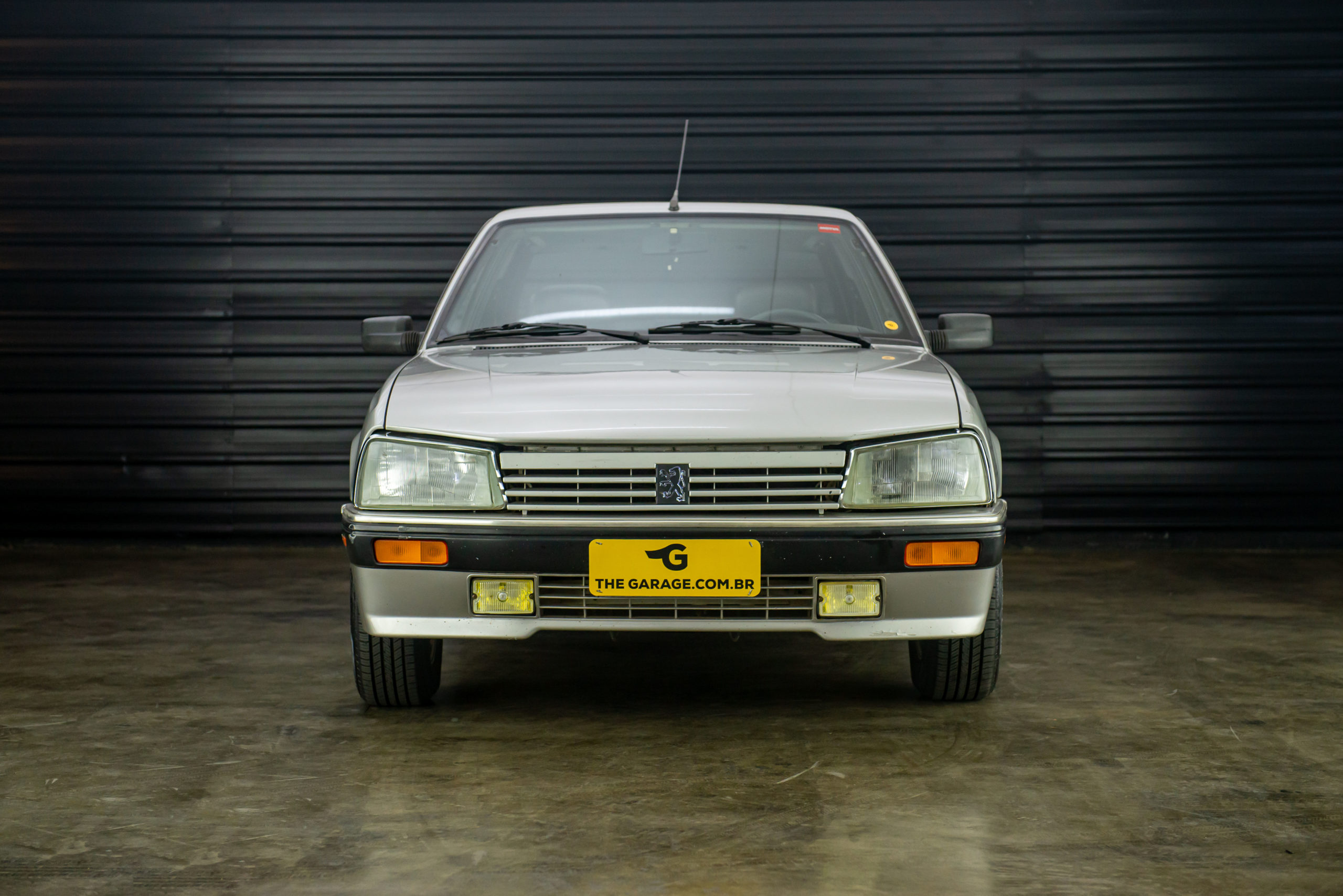 1993 Peugeot 505 SRI Venda Compra The Garage For Sale