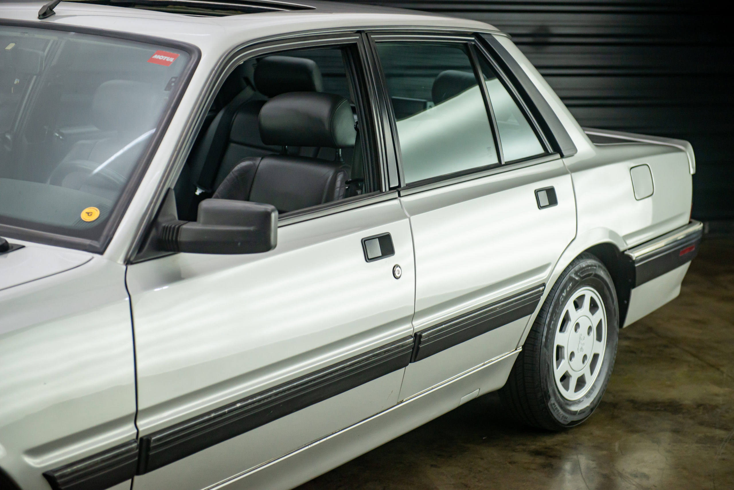 1993 Peugeot 505 SRI Venda Compra The Garage For Sale