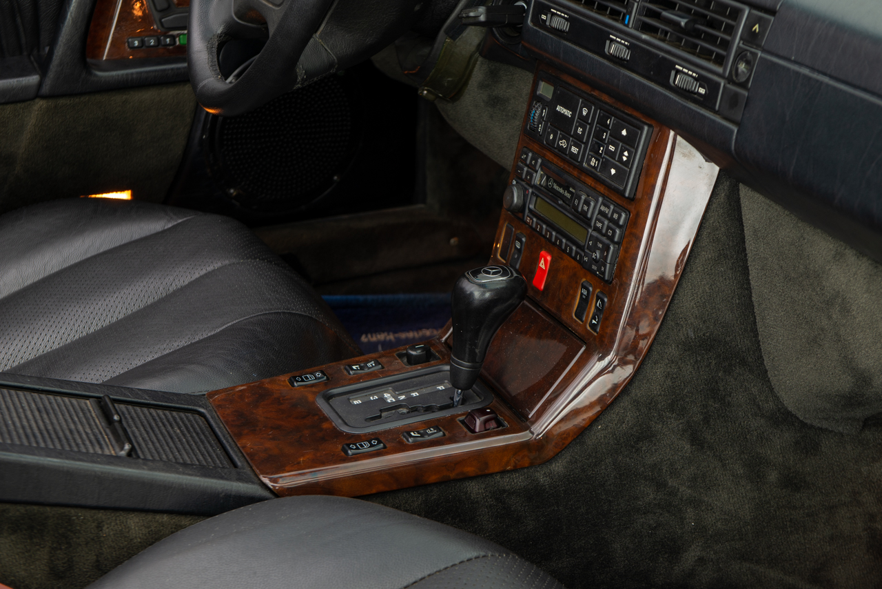 1995 Mercedes Benz sl 320 a venda the garage