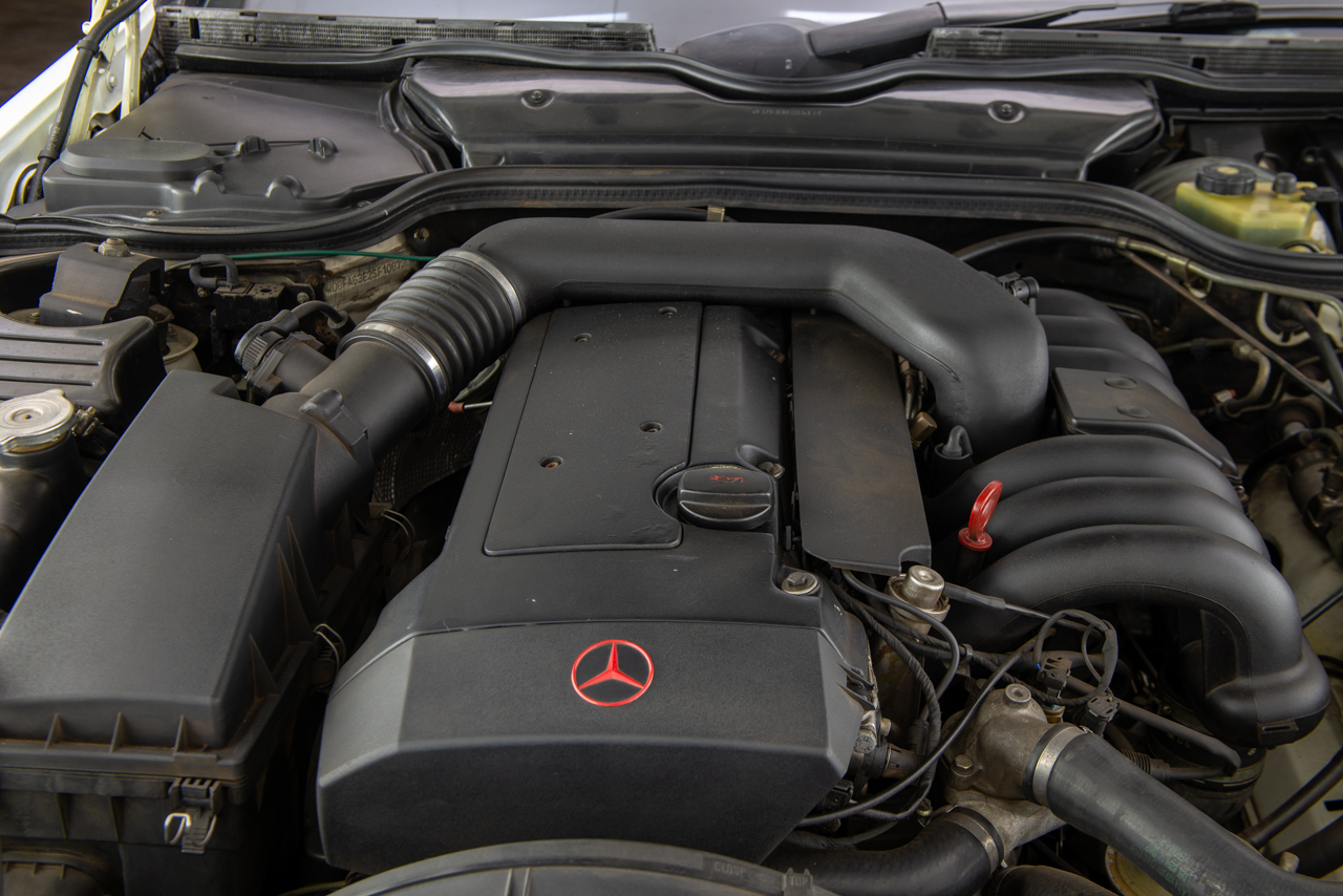 1995 Mercedes Benz sl 320 a venda the garage