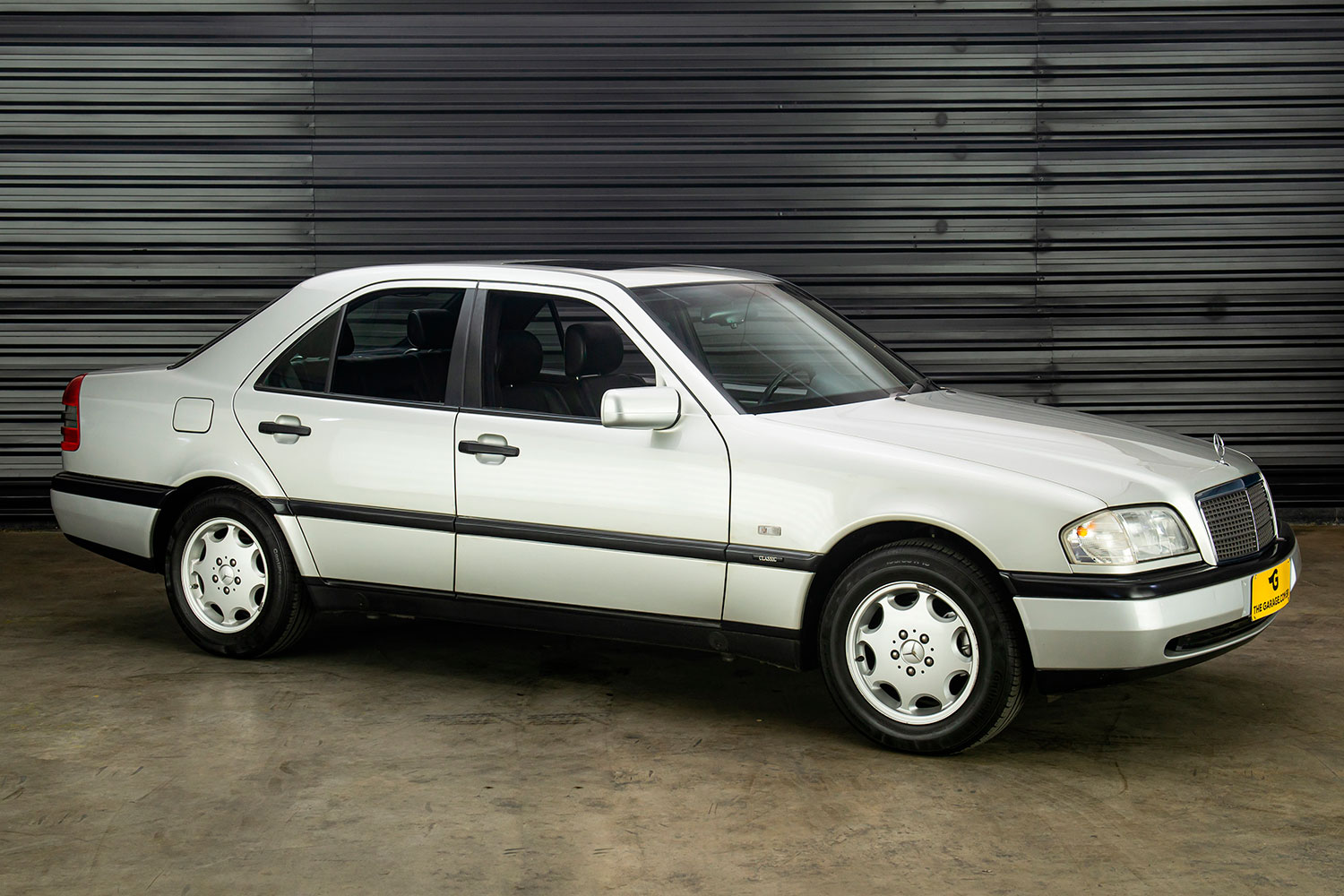 1997 Mercedes-Benz C180 Venda Compra The Garage For Sale