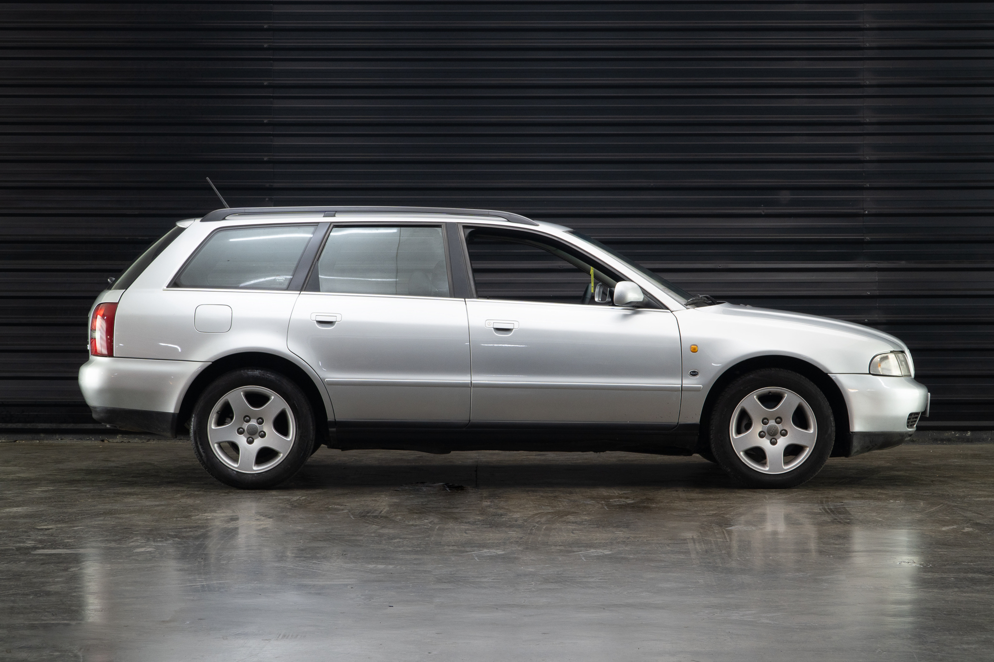 1998 Audi A4 a venda for sale the garage