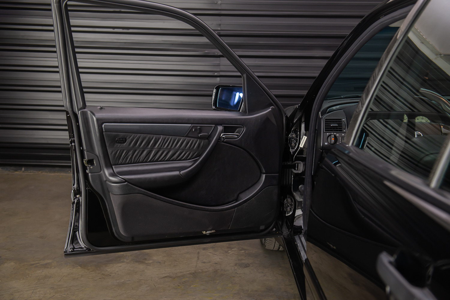 1997 Mercedes-Benz C280 Sport plus AMG bodykit – W202 Venda Compra The Garage For Sale