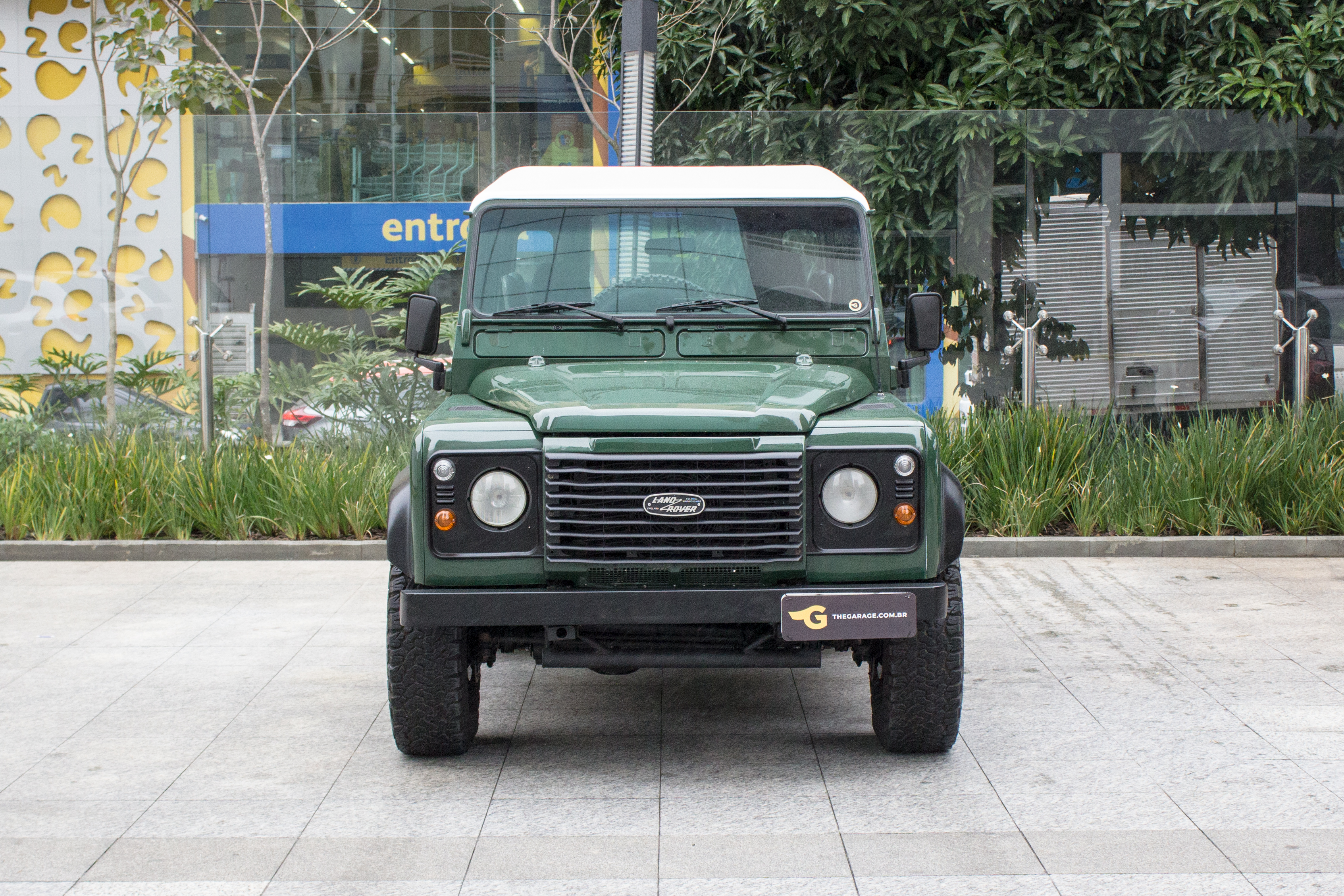 2002 Land Rover Defender 90 Venda Compra The Garage For Sale