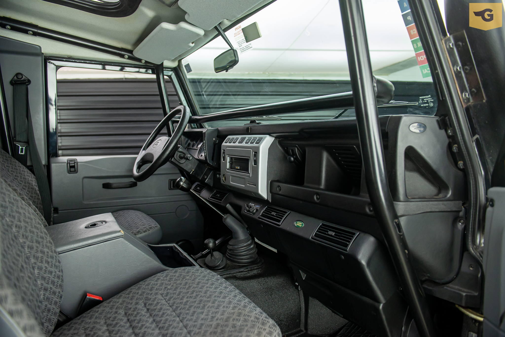 2003 Land Rover Defender 90 CSW Venda Compra The Garage For Sale