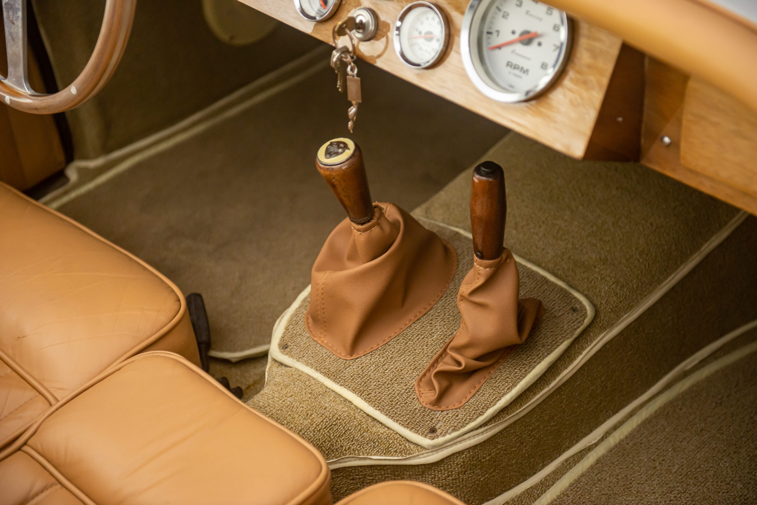 2004 Americar Classic XK 120 – Jaguar Réplica Venda Compra The Garage For Sale