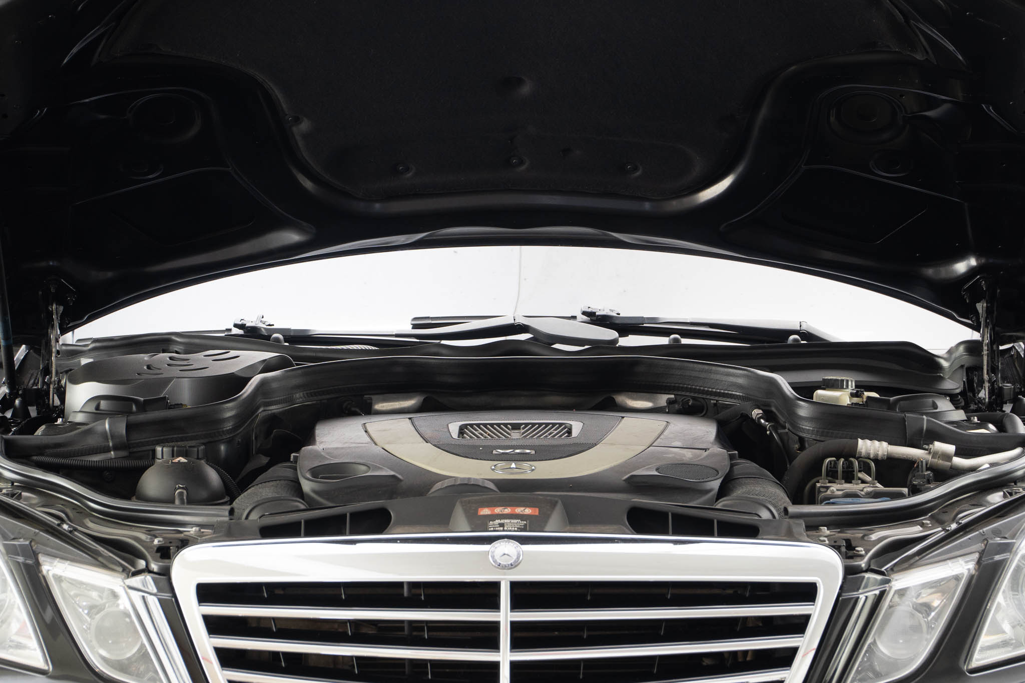 2010 Mercedes-Benz E500 Venda Compra The Garage For Sale