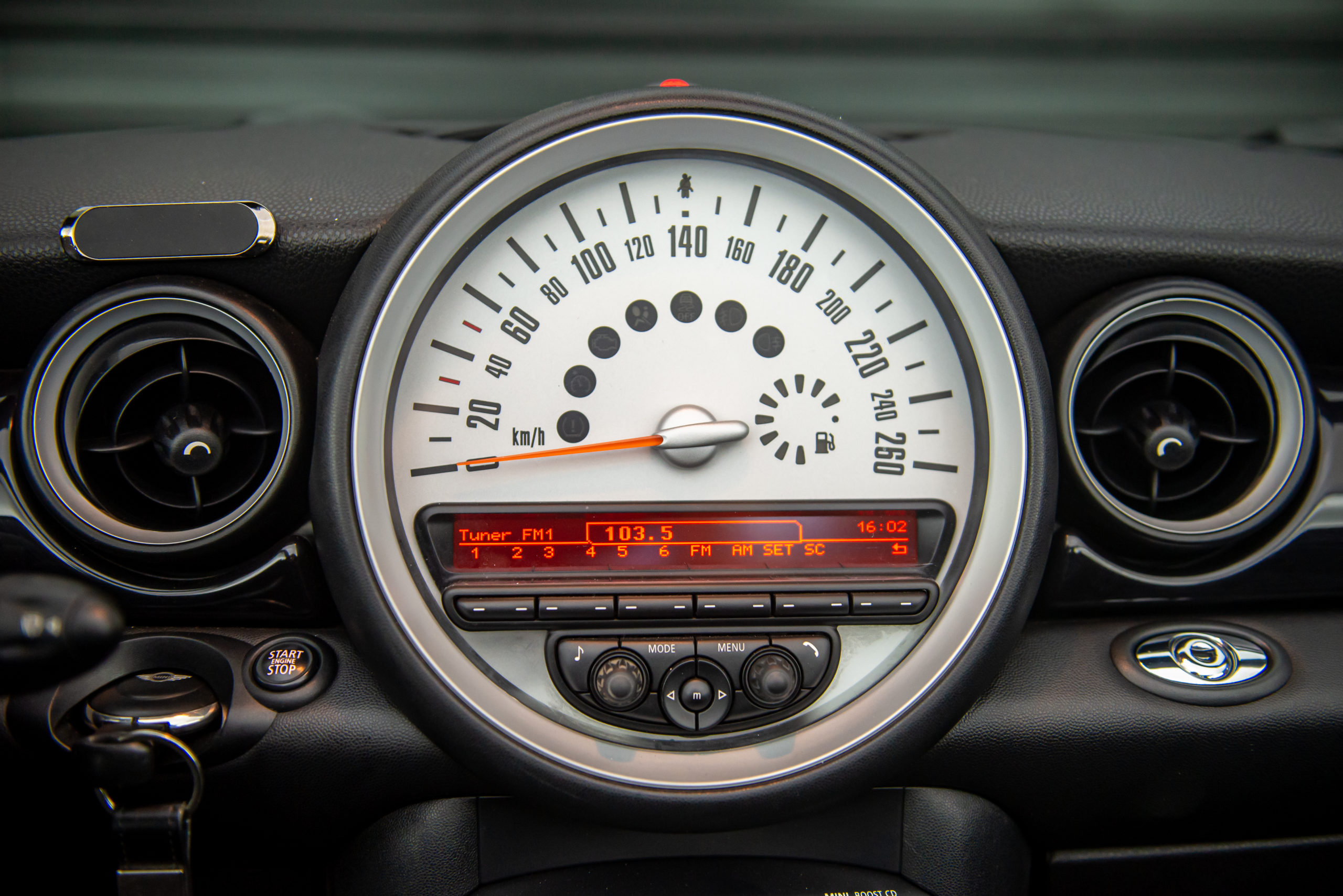2012 Mini Cooper Cabrio 1.6 Venda Compra The Garage For Sale