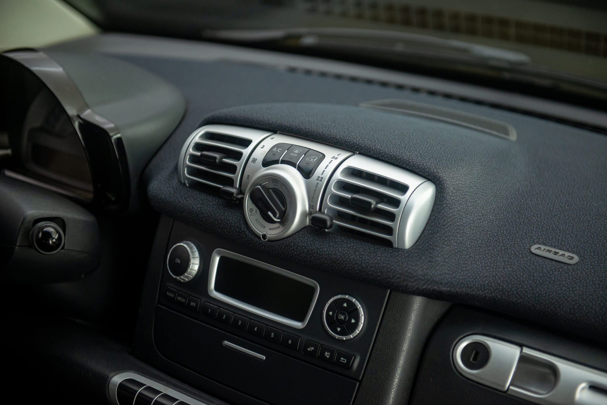 2015 Smart FORTWO Coupe Venda Compra The Garage For Sale