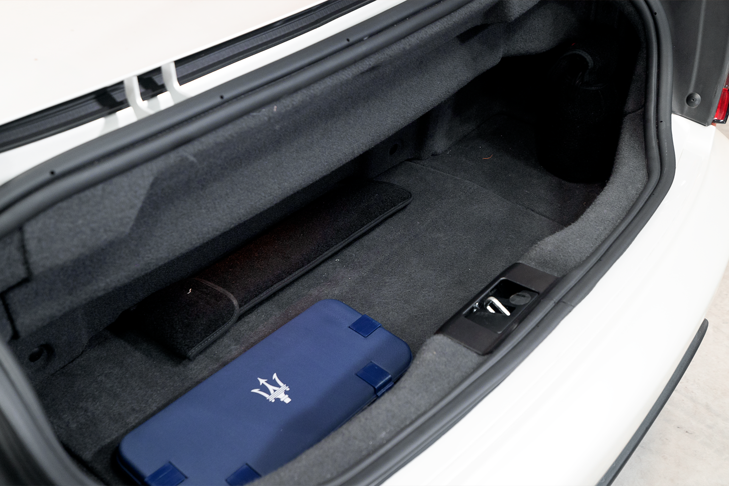 2013 Maserati Grancabrio Venda Compra The Garage For Sale