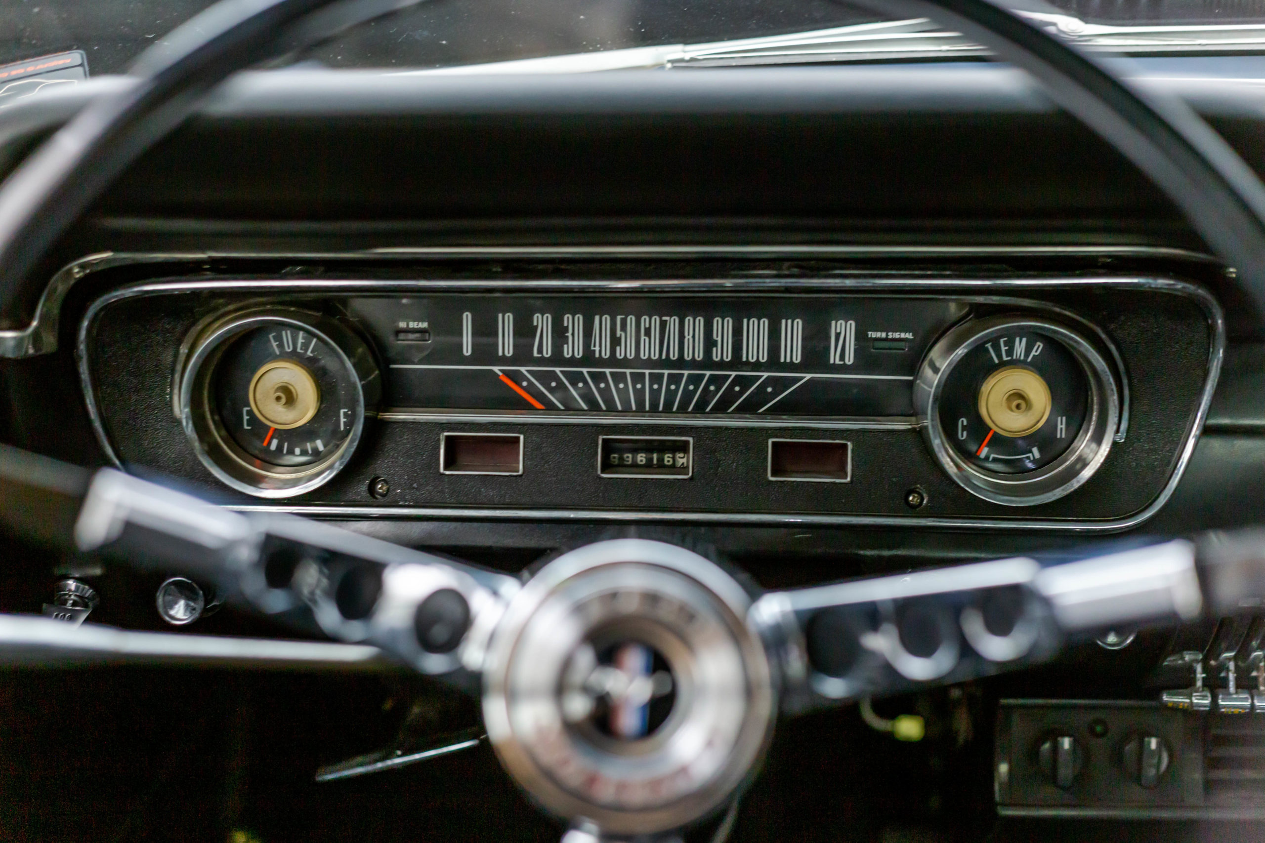 1966 Ford Mustang Hard Top V8 Venda Compra The Garage For Sale