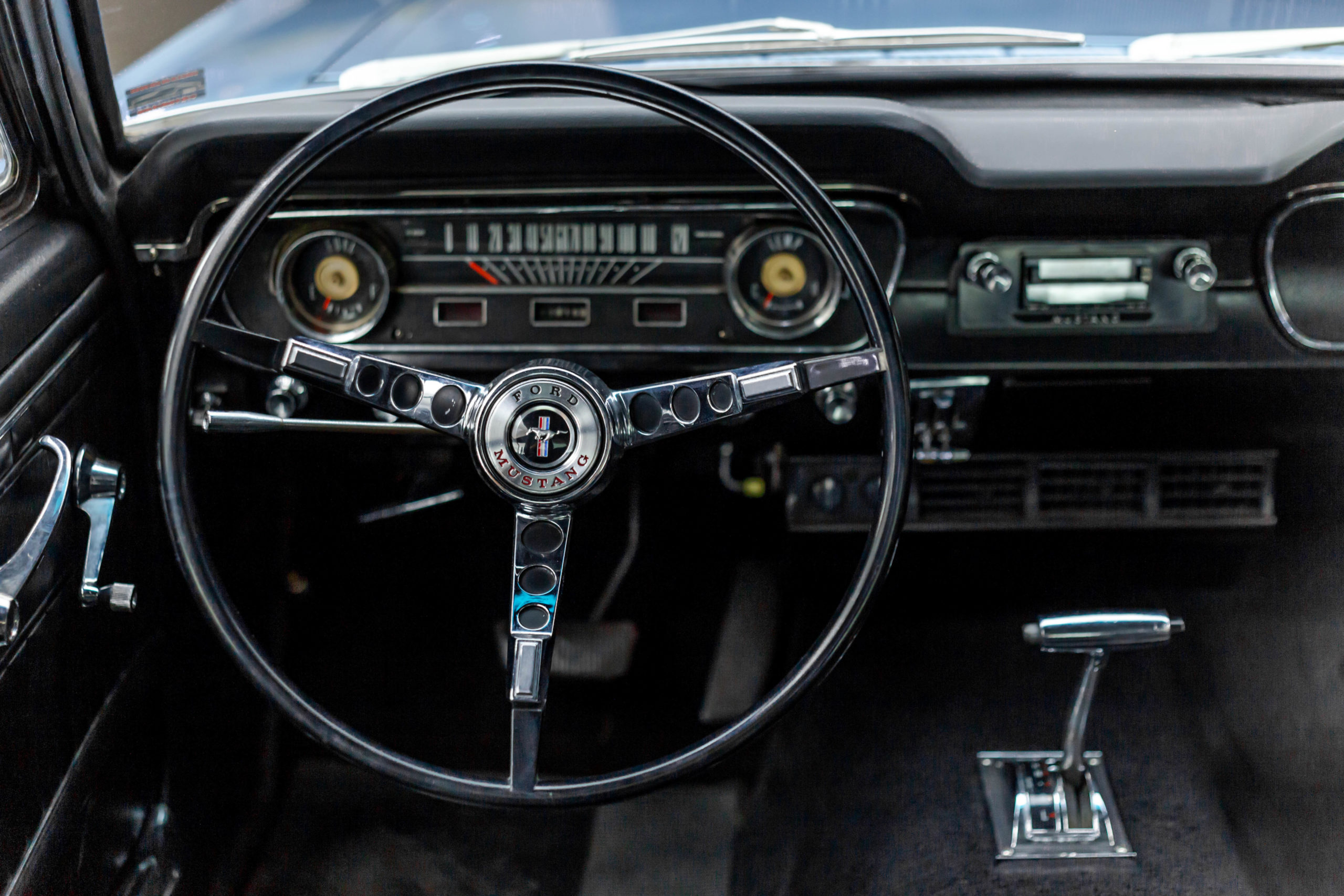 1966 Ford Mustang Hard Top V8 Venda Compra The Garage For Sale