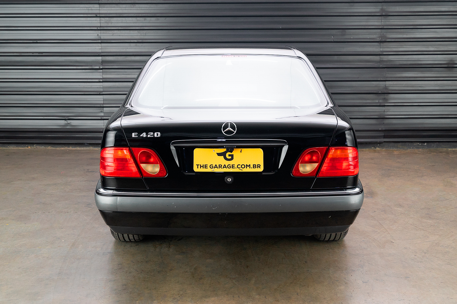 1980 Mercedes-Benz 240GD Venda Compra The Garage For Sale