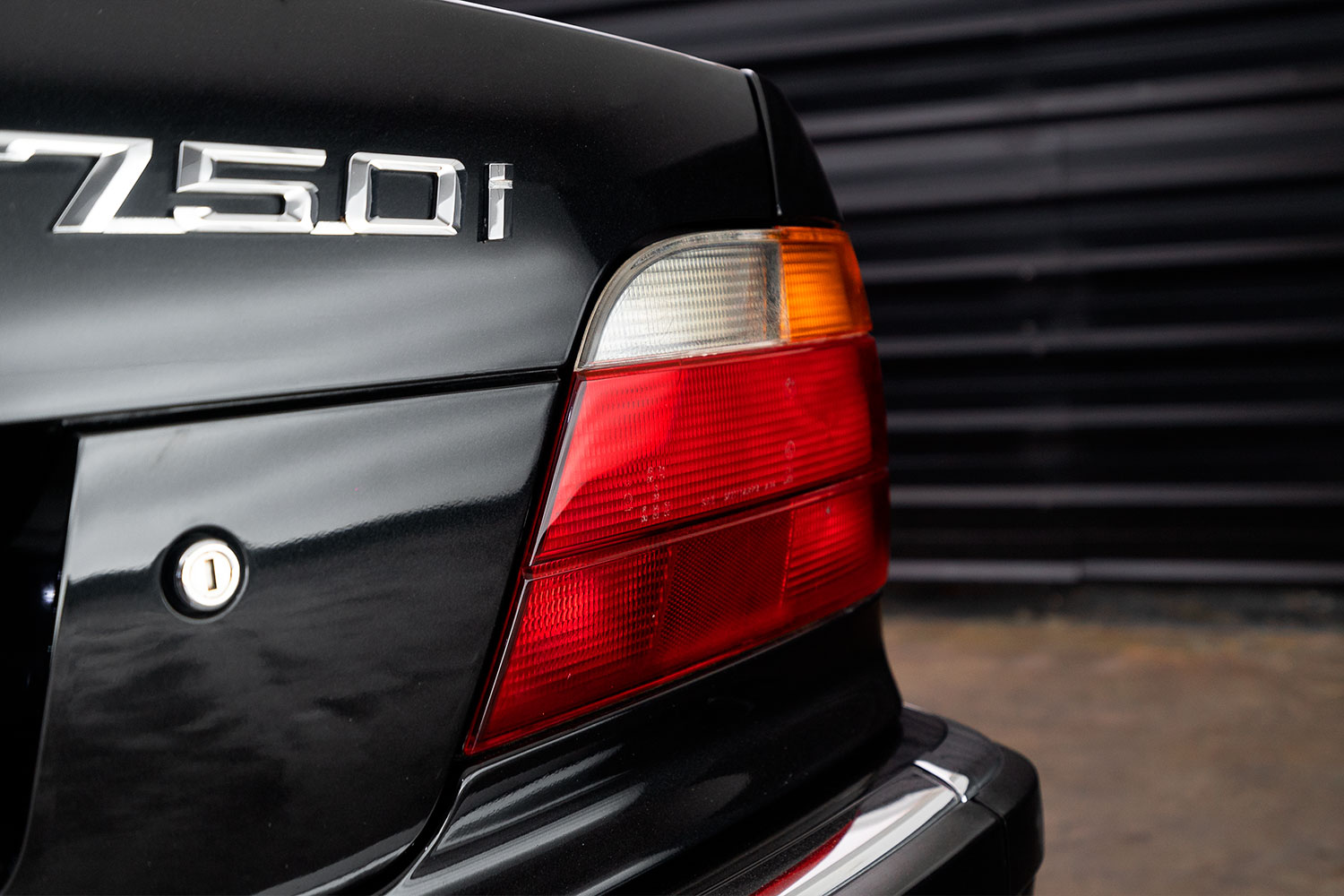 1995 BMW 750i E38 Venda Compra The Garage For Sale
