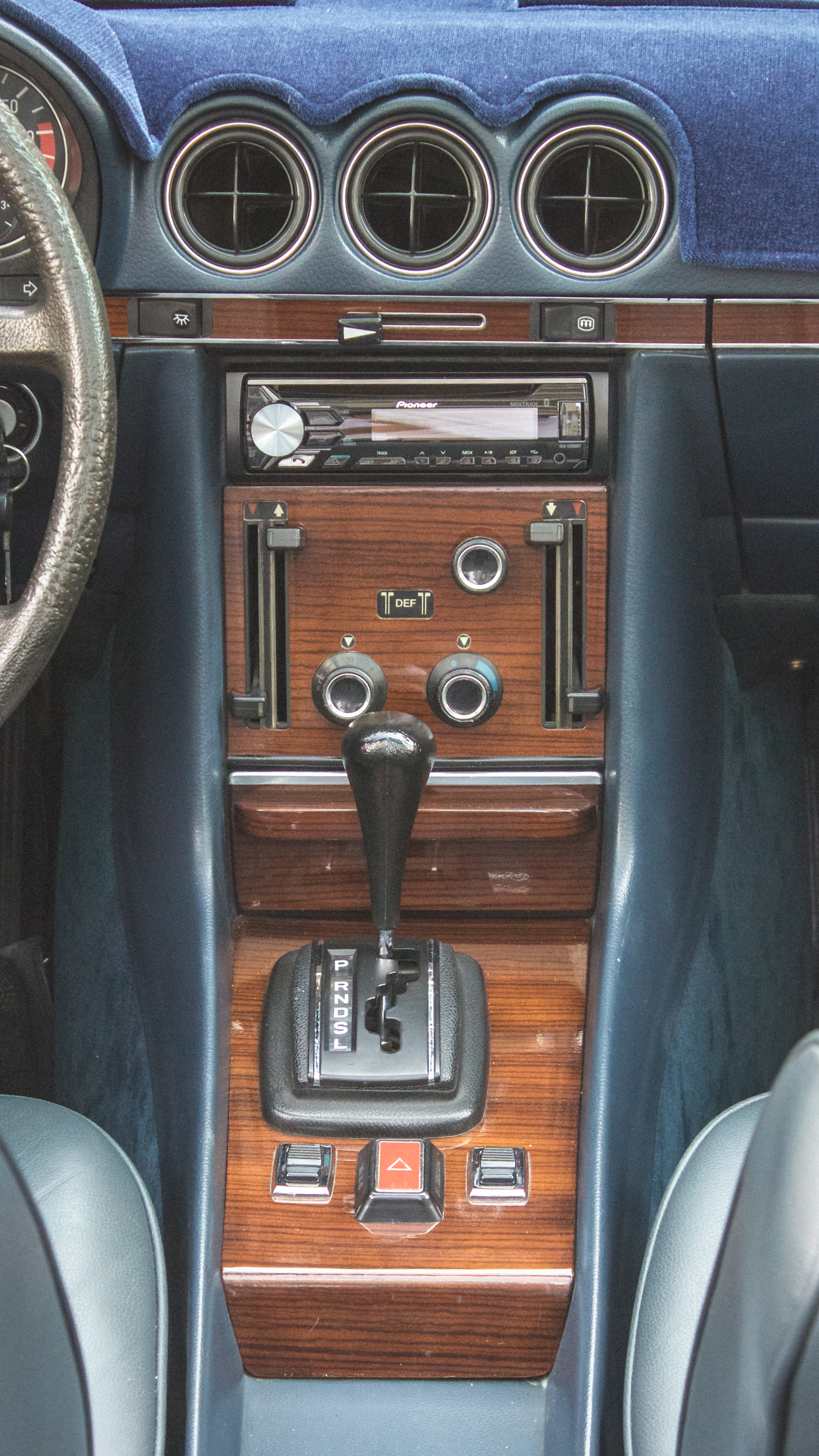 1979 Mercedes-Benz 450SL Venda Compra The Garage For Sale