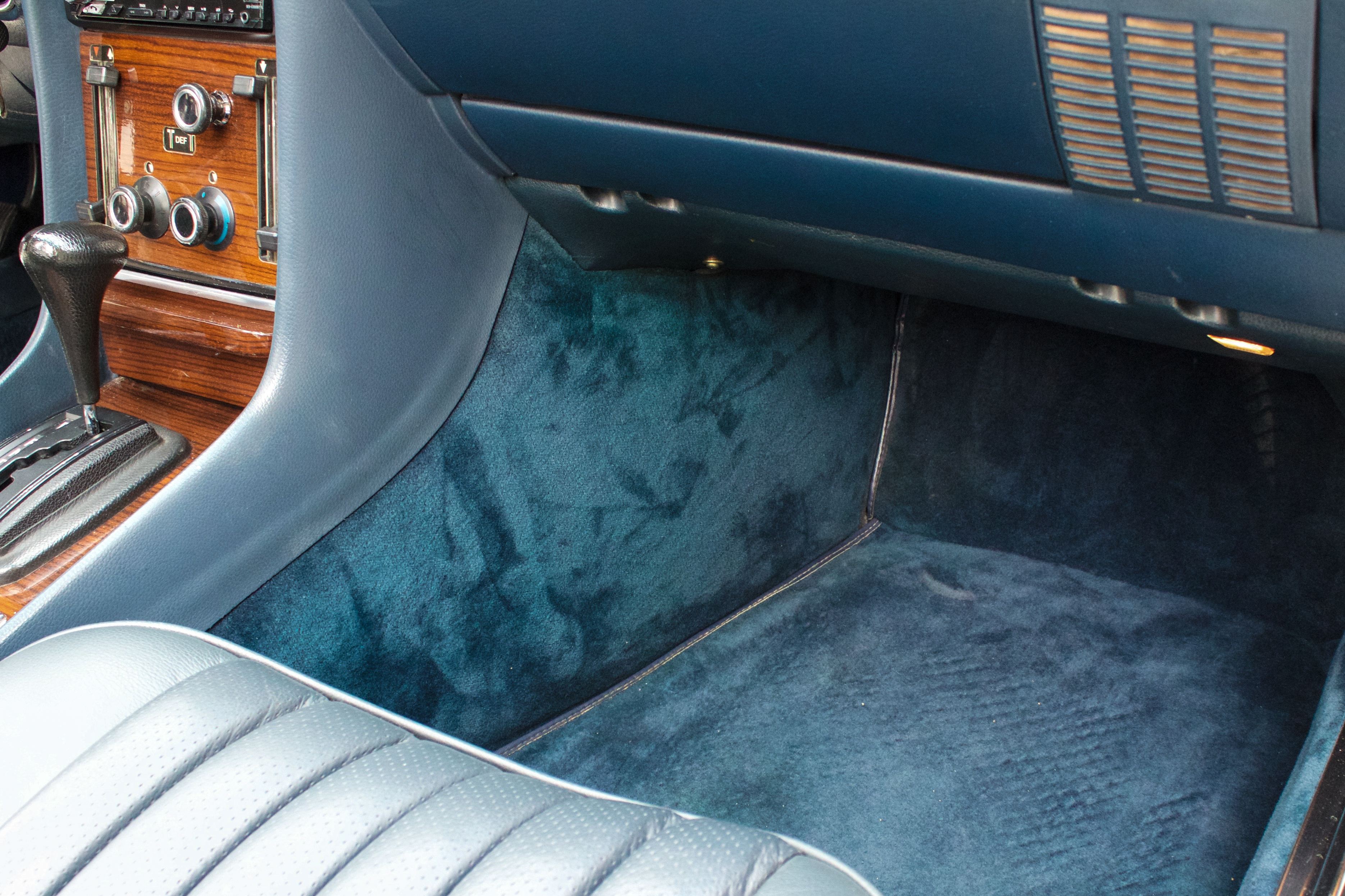 1979 Mercedes-Benz 450SL Venda Compra The Garage For Sale