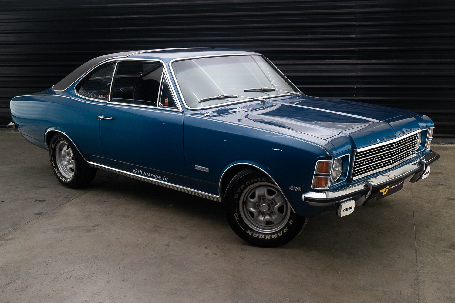 Opala Comodoro pintura
