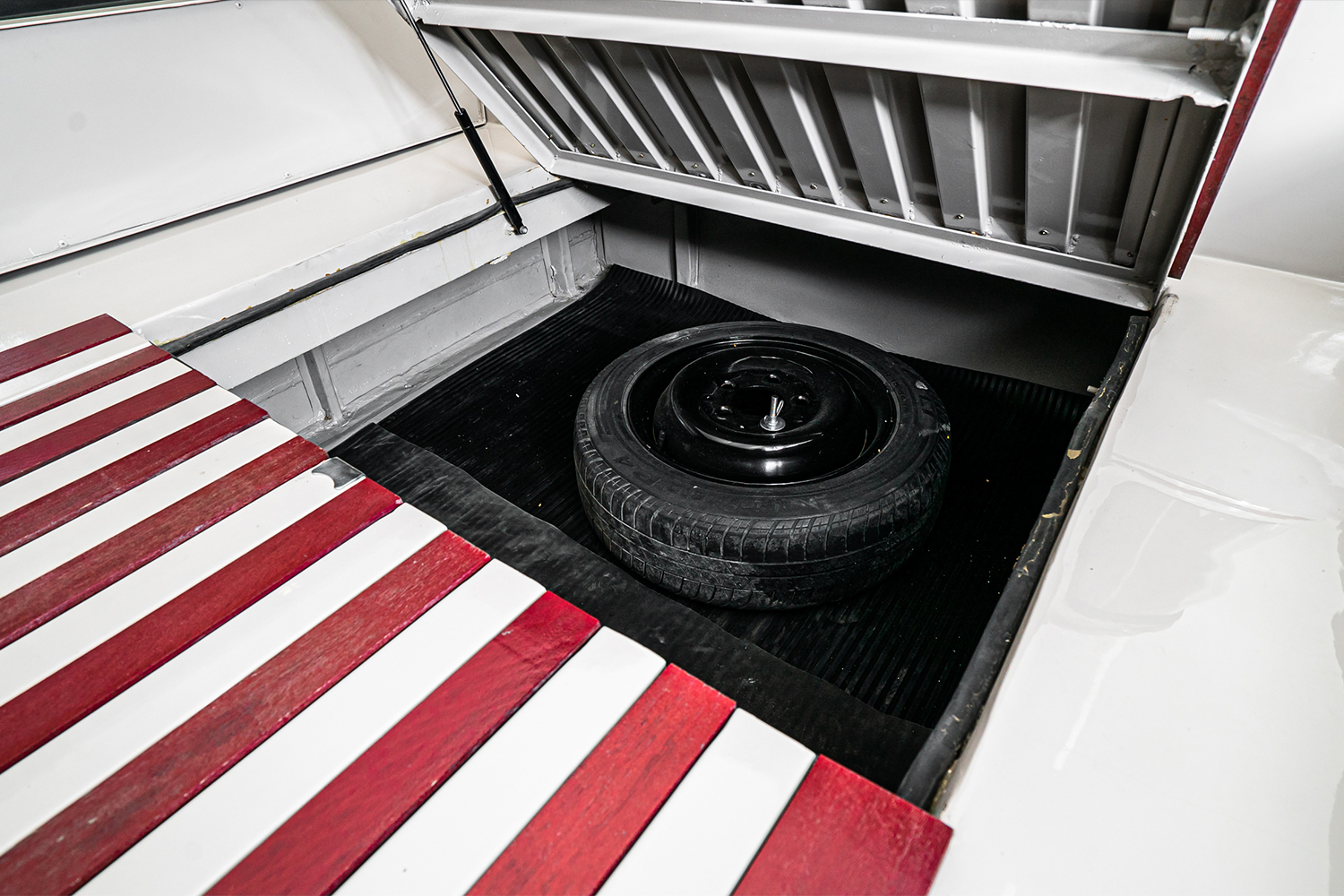 1973 Volkswagen Kombi Cabine Estendida Venda Compra The Garage For Sale