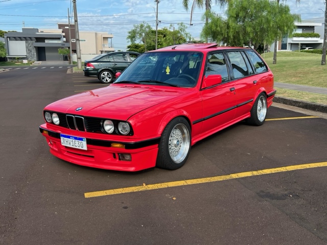 1989 BMW 318i touring the garage a venda