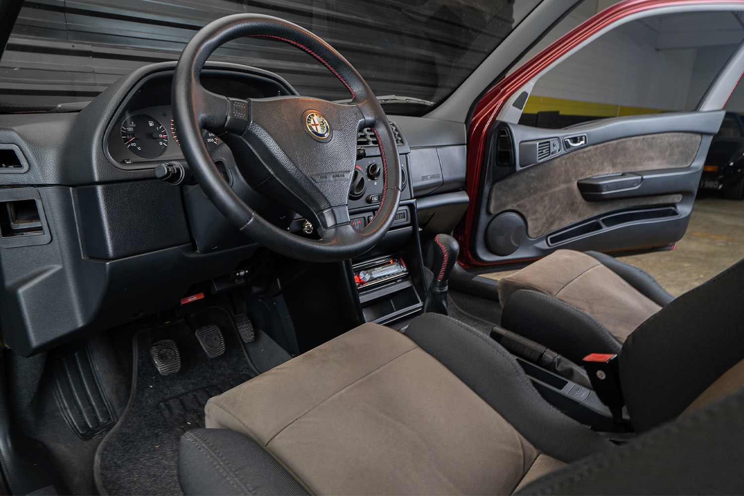 1974 Alfa Romeo GTV 2000 Venda Compra The Garage For Sale