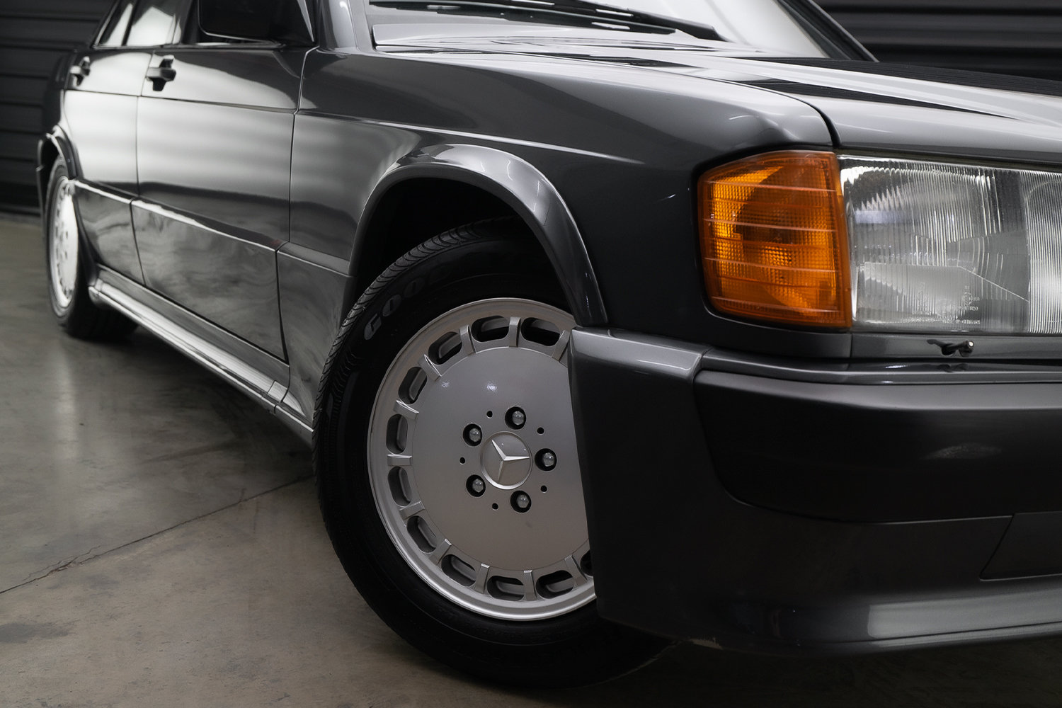 1985 Mercedes-Benz 190E Cosworth Venda Compra The Garage For Sale