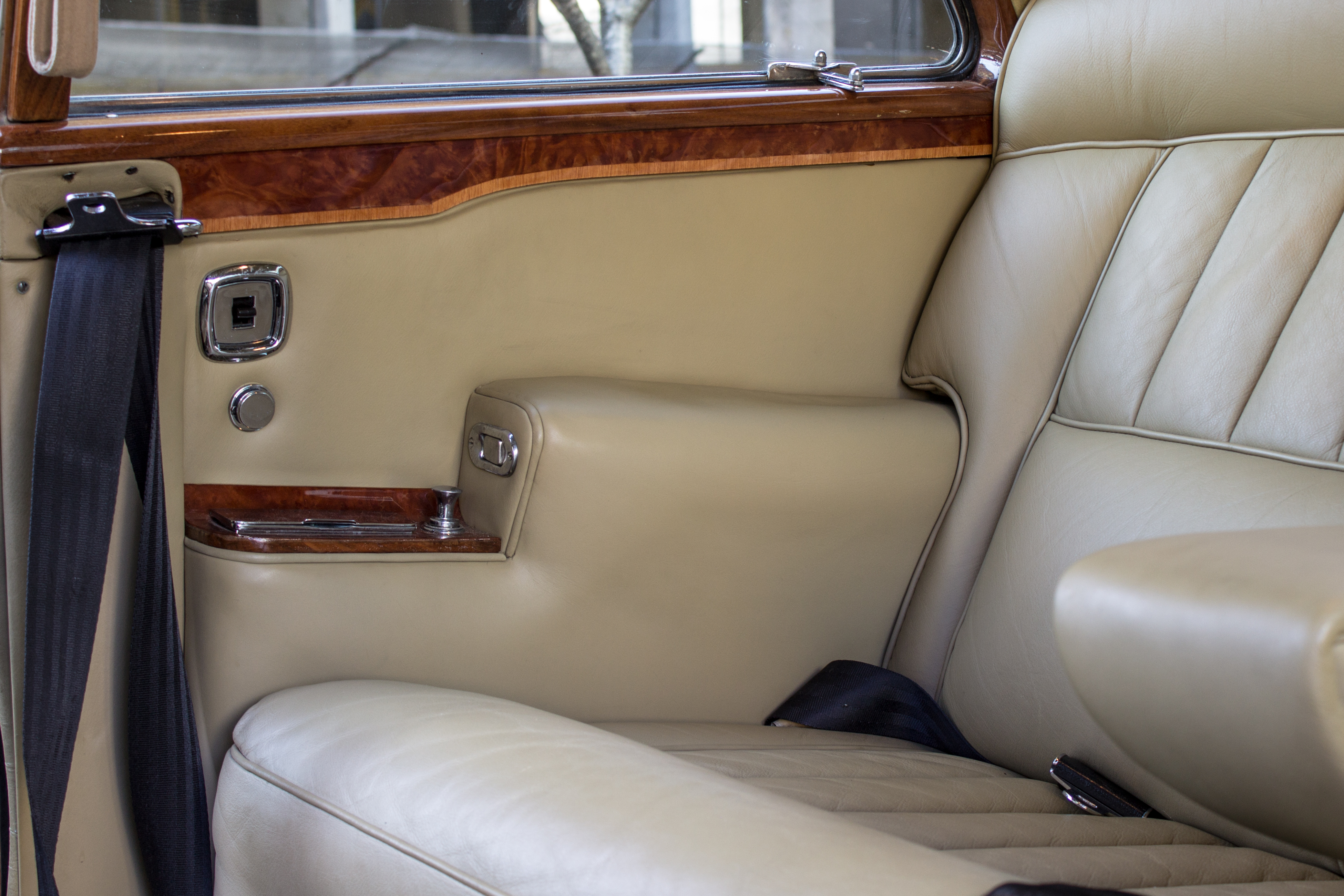 1974 Rolls Royce Corniche Coupe Venda Compra The Garage For Sale
